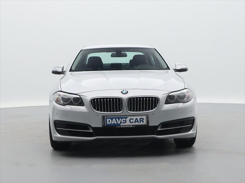 BMW Řada 5 2,0 d 160kW xDrive Aut. CZ - fotka 2 z 38