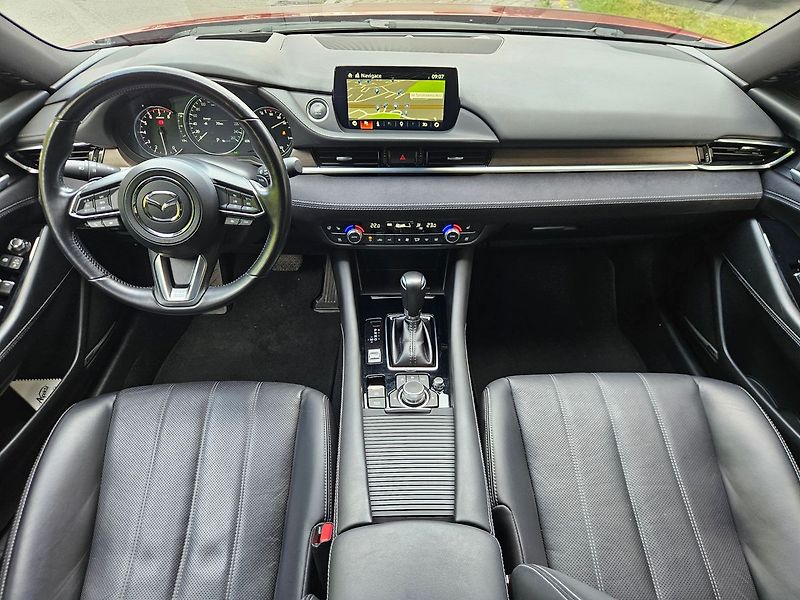 Mazda 6 2.5i SKYACTIV-G TAKUMI 6AT - fotka 16 z 38