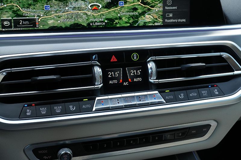 BMW X5 30d, ČR, Ventilace, Webasto - fotka 18 z 45