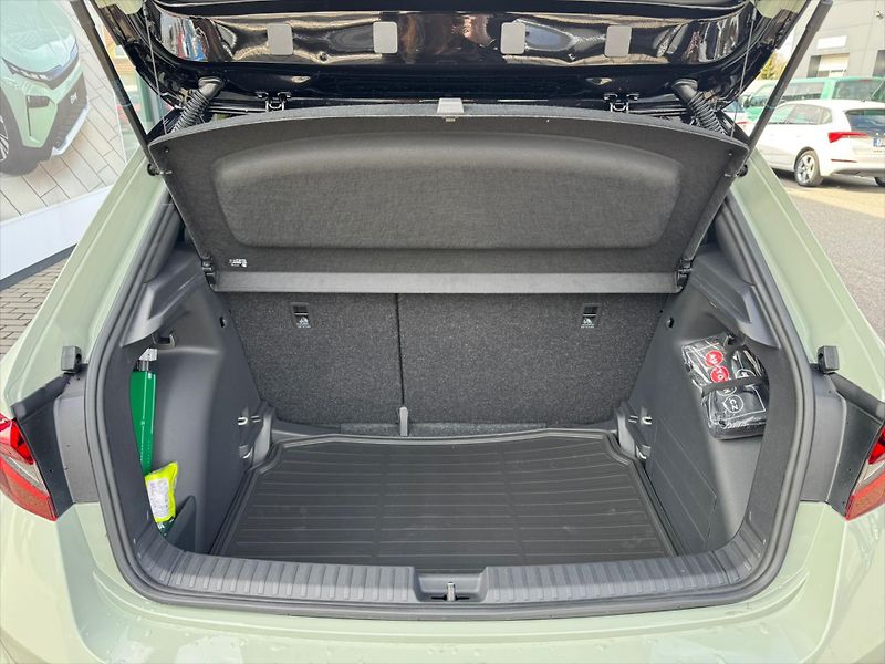Škoda Fabia (2026) 1,0 TSI 85kW  Monte Carlo - fotka 11 z 11