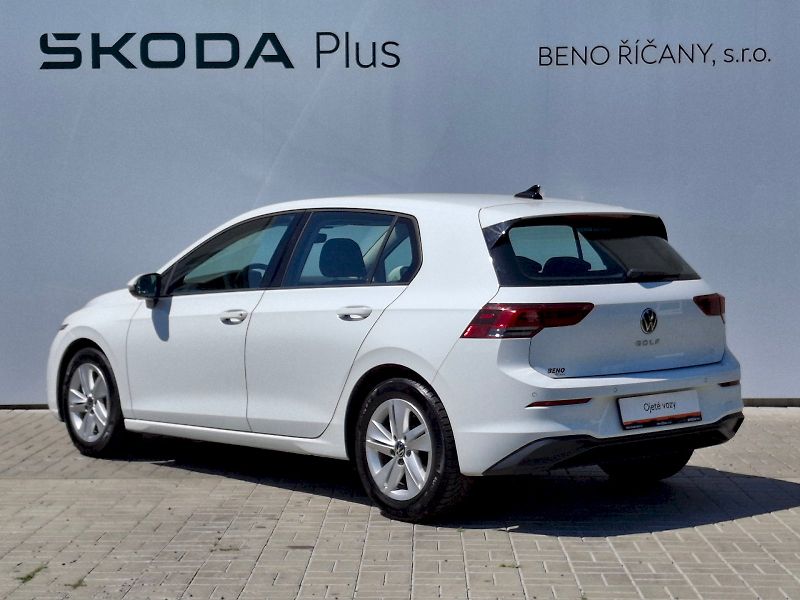 Volkswagen Golf (2020) Life 1,5TSi 96kW - fotka 10 z 33