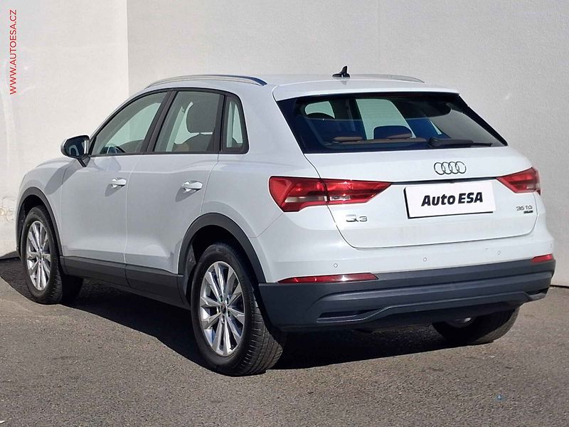 Audi Q3 (2020) 2.0 TDi Quattro, AT, LED, TZ - fotka 6 z 22