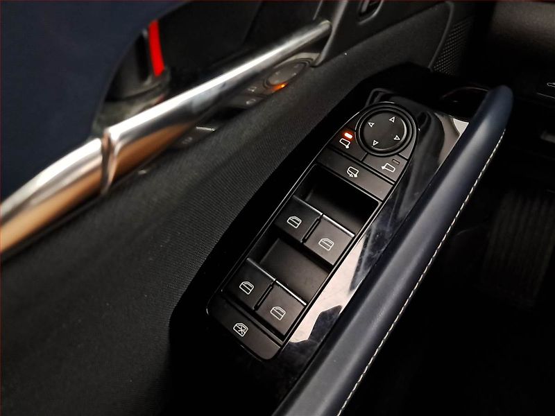 Mazda CX-30 (2019) Skyactiv-G 2.0 - fotka 19 z 21