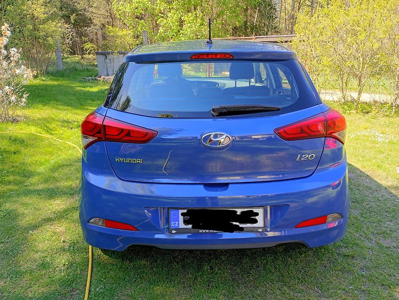 Hyundai i20 1.3 /55kW - fotka 8 z 14