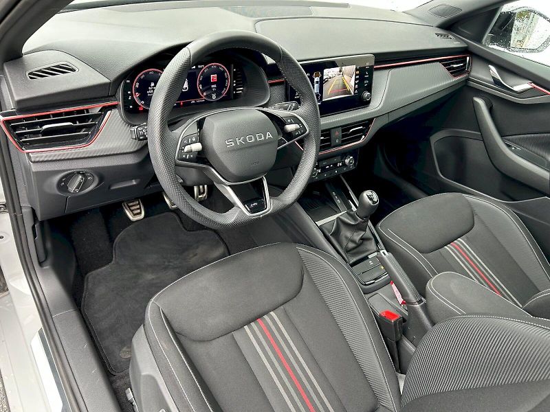Škoda Scala (2025) Monte Carlo 1.0 TSI 85 kW - fotka 14 z 33