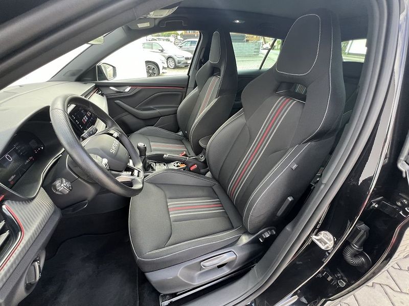 Škoda Scala Monte Carlo 1.5 TSI 110 kW - fotka 16 z 35