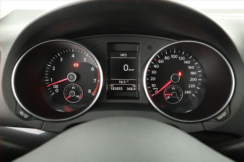 Volkswagen Golf (2012) 1.2 TSI, Tempomat - fotka 8 z 11