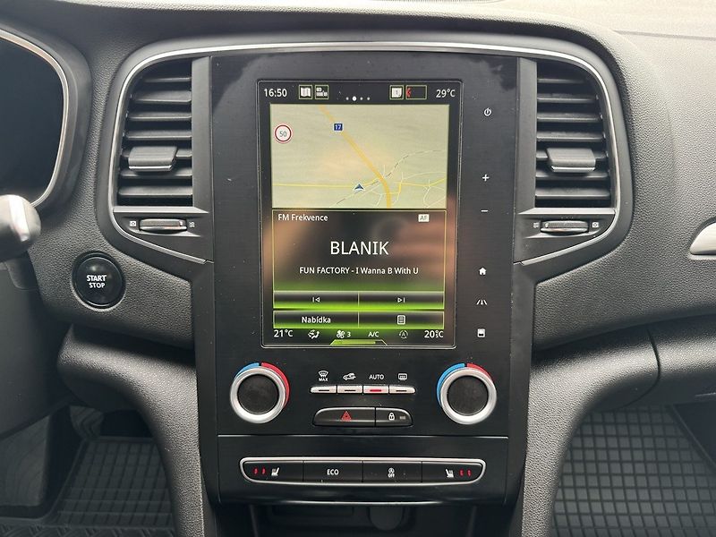 Renault Mégane (2016) 1.6dCi Bose Navi Polokůže - fotka 10 z 50
