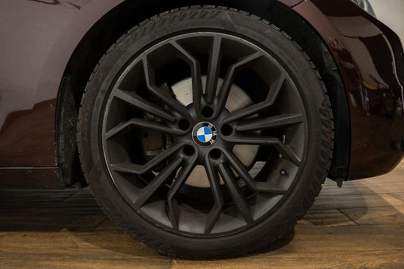 BMW Ostatní 535d xDrive GT Modern Line - fotka 33 z 35