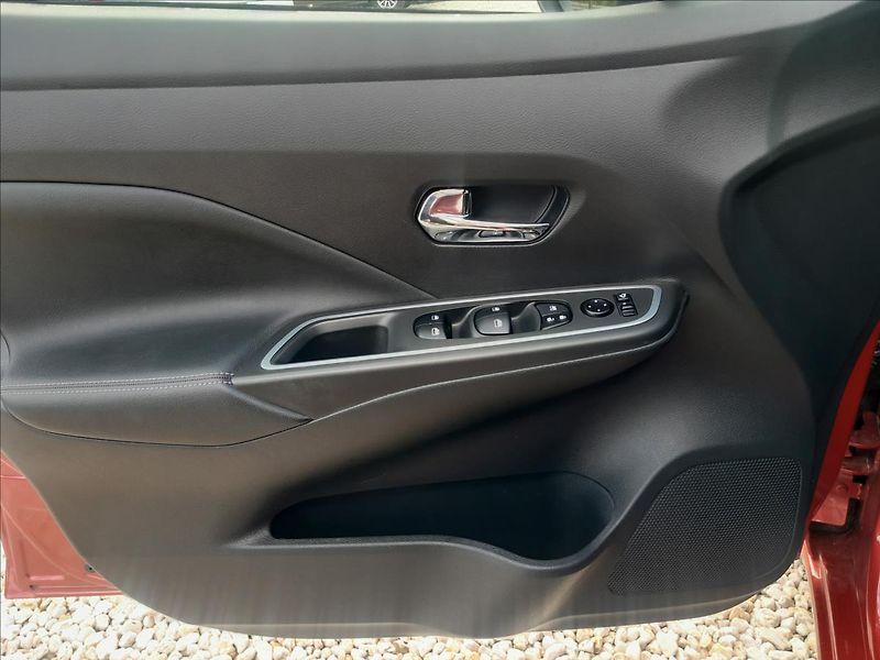 Nissan Micra 1,0i 86kW N SPORT - fotka 18 z 50