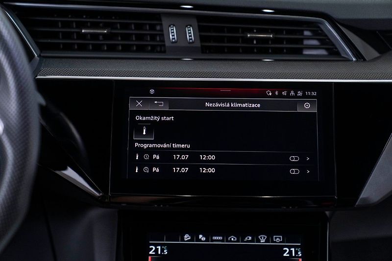 Audi e-tron 55 300kW SB BlackEd Taž ZÁRUKA - fotka 27 z 40
