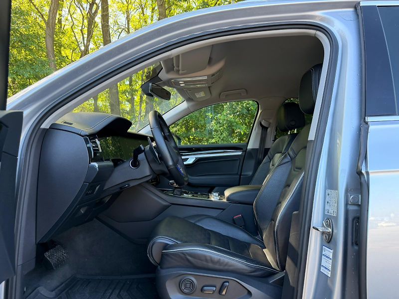 Volkswagen Touareg (2018) - fotka 21 z 28