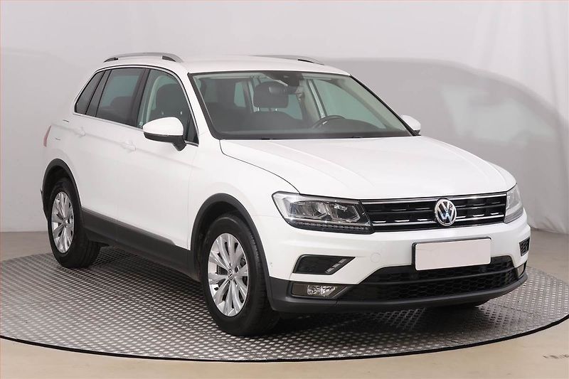Volkswagen Tiguan (2018) Comfortline 1.4 TSI, ČR,1.maj - fotka 1 z 19