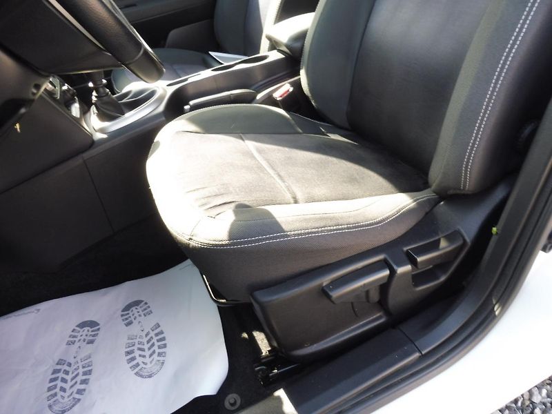 Nissan Qashqai 1.5DCi 110PS NAVI STK TOP STAV - fotka 108 z 189