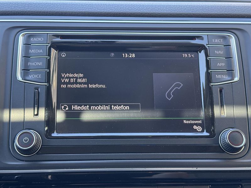 Volkswagen Multivan (2017) 2.0TDi DSG Highline RZV - fotka 32 z 54