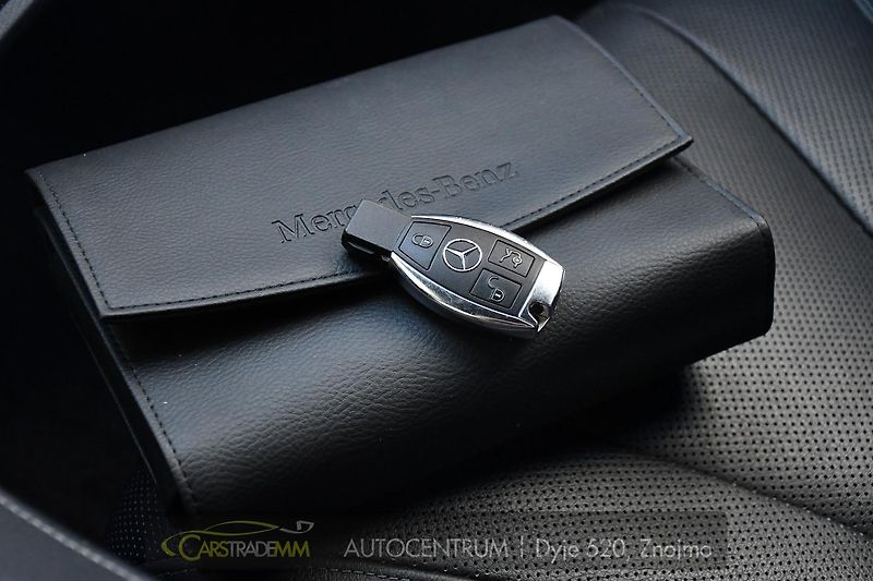 Mercedes-Benz Třídy S 350d AMG 4MATIC CZ 130tKM  - fotka 35 z 51