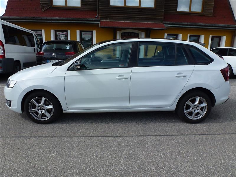 Škoda Rapid 1,4 TSI DSG Automat Spaceback - fotka 14 z 47