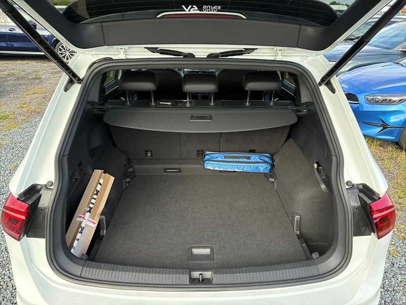Volkswagen Tiguan (2022) R-LINE 2.0TSI 140kW 4x4 TAŽNÉ  - fotka 6 z 11