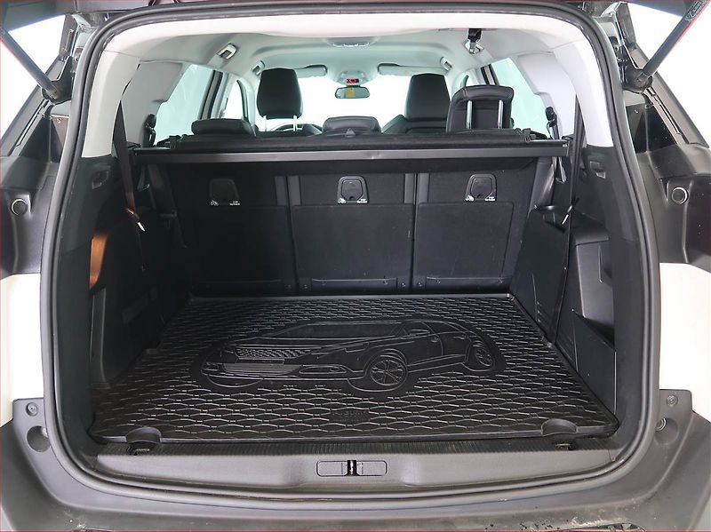 Peugeot 5008 (2019) Allure PureTech 130, 7 míst - fotka 14 z 22