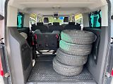 Ford Tourneo Custom (2013) 2.2 TDCi Trend, 8míst - náhled 27