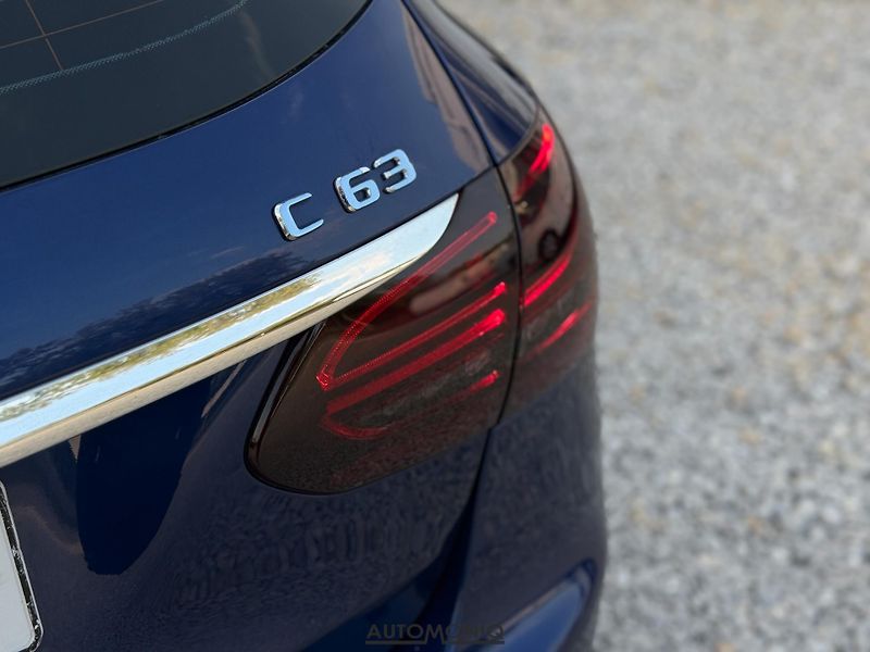 Mercedes-Benz Třídy C (2019) C 63 T AMG Pano, LED, Ambient - fotka 29 z 29