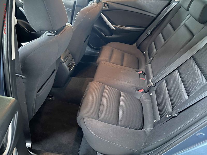 Mazda 6 (2014) 2.0i, 1.maj, Navi, AC - fotka 10 z 16