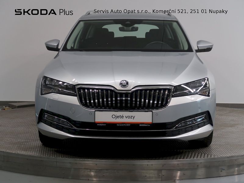 Škoda Superb (2021) STYLE  1.5TSI 110KW DSG - fotka 4 z 39