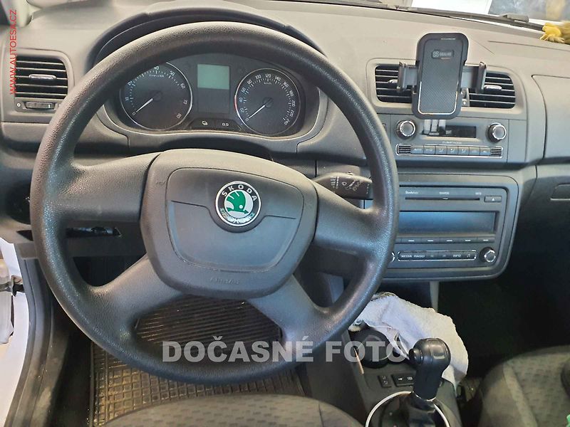 Škoda Fabia (2011) 1.2 TSI, autoAC - fotka 3 z 3