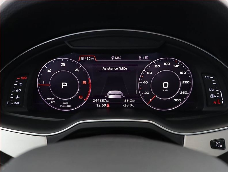 Audi Q7 (2018) S-Line 50 TDI - fotka 9 z 20