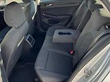 Volkswagen Golf 1,0 TSi 81kW LIFE  REZERVACE 8 - náhled 13