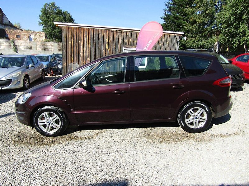 Ford S-MAX (2010) 2.0 TDCi EURO 5 - fotka 3 z 43