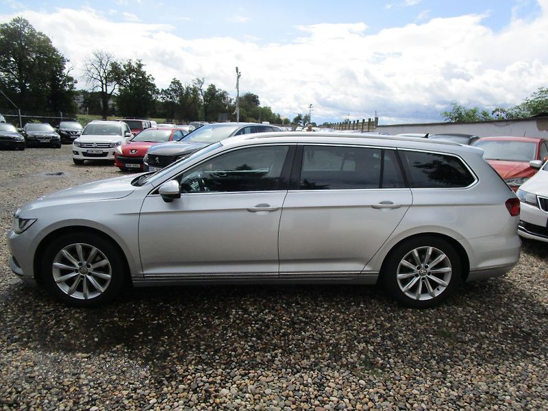 Volkswagen Passat 1,6TDI-88KW-DSG+ZÁVĚS - fotka 3 z 17