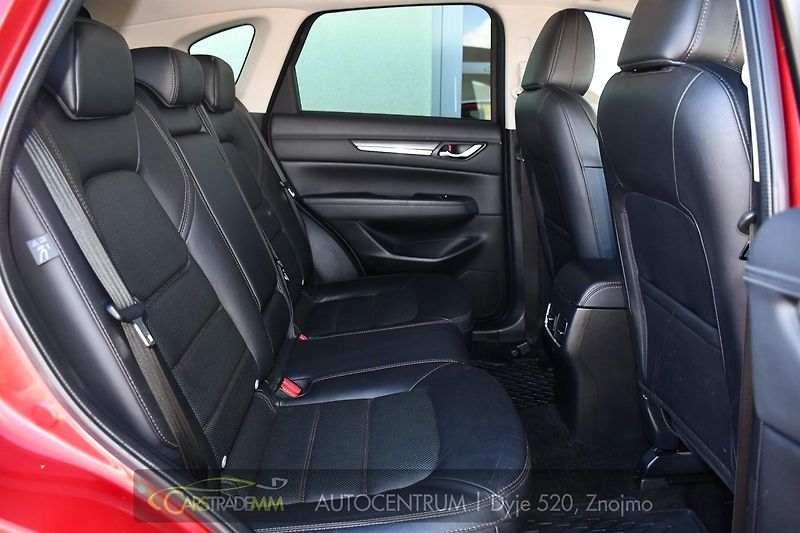 Mazda CX-5 2.5i G194 AWD REVOLUTION TAŽNÉ - fotka 19 z 57