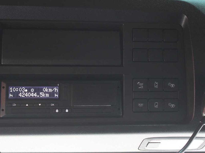 MAN TGX 18.470, LOWDECK, NAVIGACE, MAJ - fotka 14 z 19