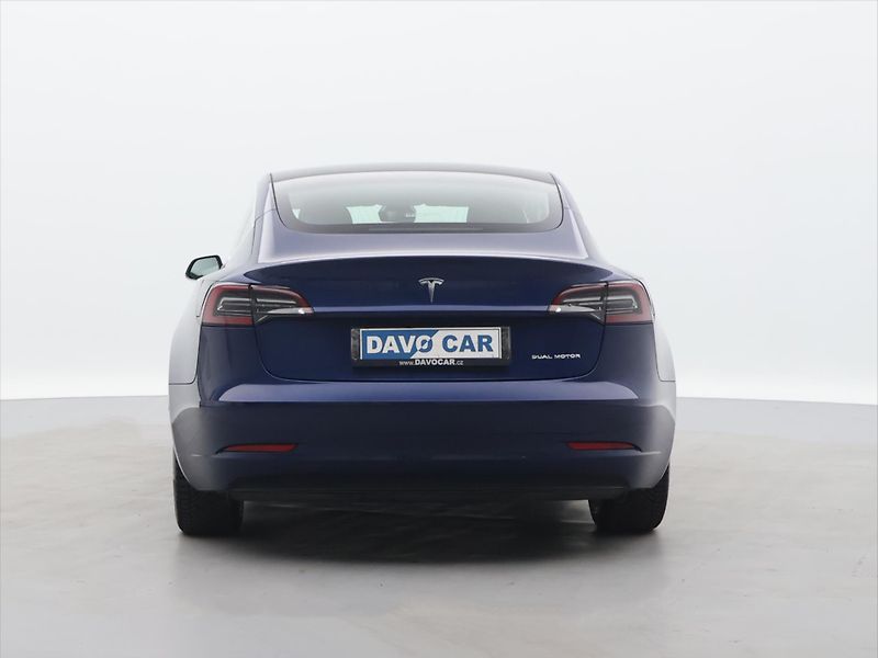 Tesla Model 3 Long Range Dual Motor LED - fotka 6 z 25