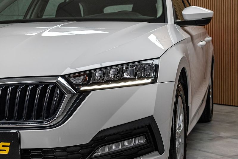 Škoda Octavia 2.0 TDI 110kW AMBITION+*ČR 1.M - fotka 32 z 37
