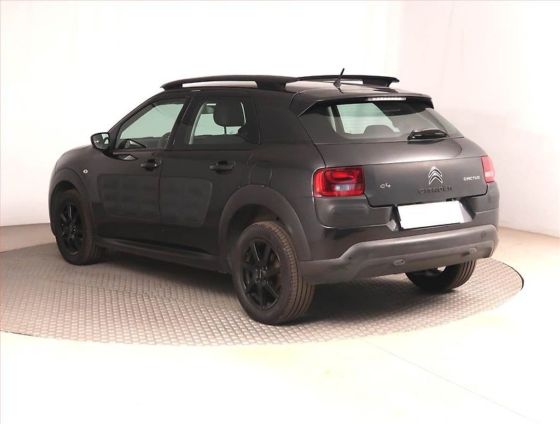 Citroën C4 Cactus (2015) 1.2 PureTech, Serv.kniha - fotka 4 z 17