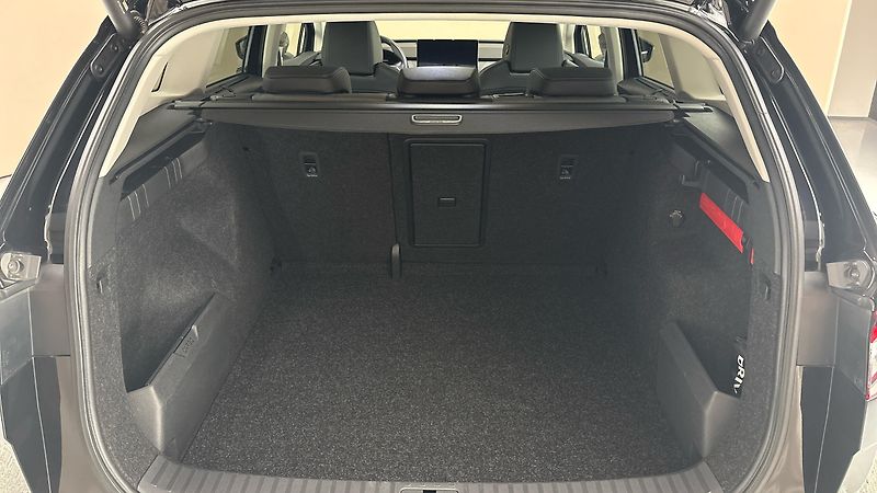 Škoda Enyaq 82 kWh AUT 80 Clever - fotka 17 z 31