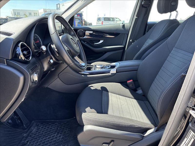 Mercedes-Benz GLC 2,1 220 d 4Matic 125kW - fotka 19 z 36