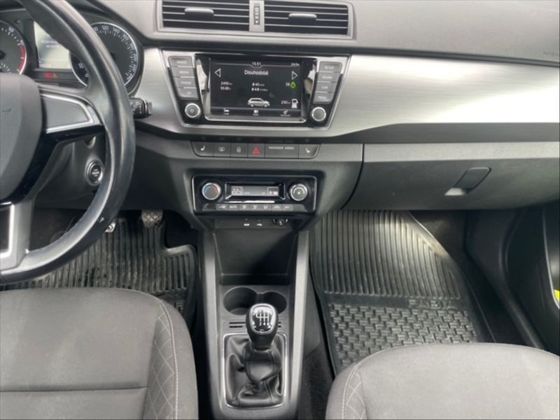 Škoda Fabia 1,0 TSI Style - fotka 10 z 11