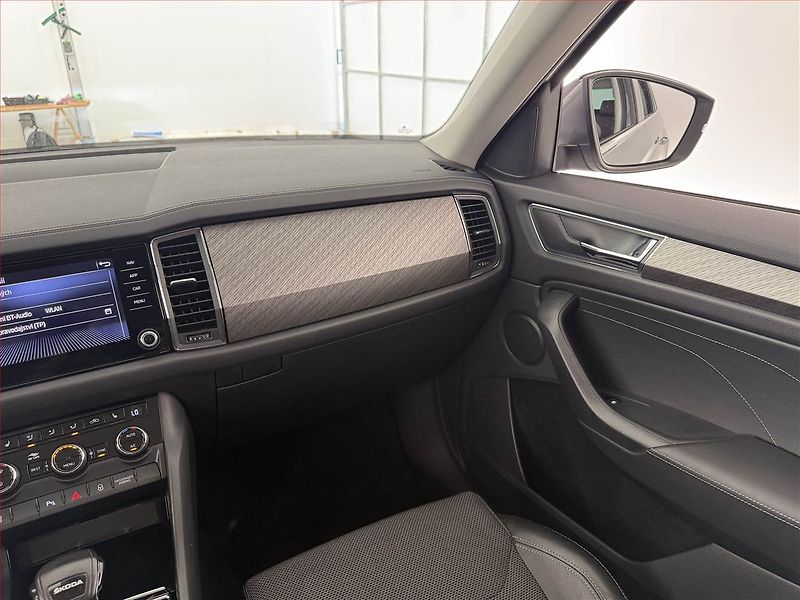 Škoda Kodiaq (2022) Style 2.0 TDI, digi klima - fotka 7 z 24