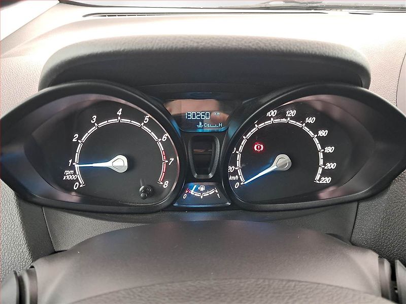 Ford Tourneo Courier (2017) Trend 1.0 EcoBoost, 5Míst, ČR - fotka 11 z 16