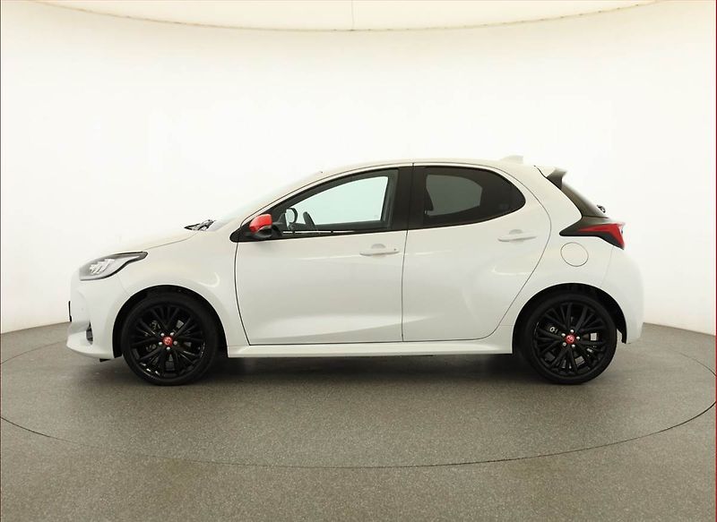 Toyota Yaris (2021) Tokyo Edition 1.5 Hybrid - fotka 3 z 19