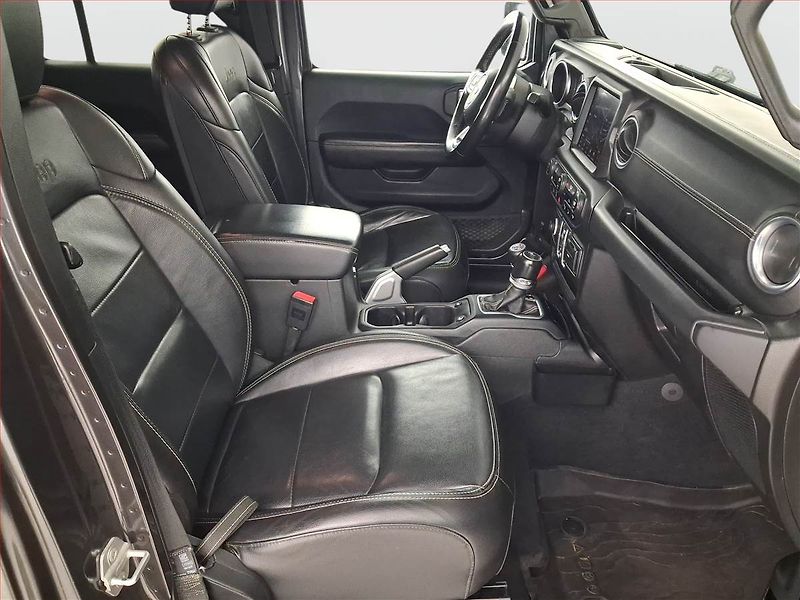 Jeep Wrangler (2019) 2.2 MultiJet - fotka 9 z 21