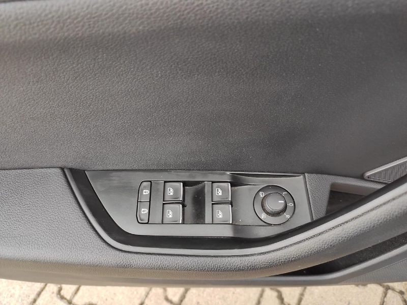 Škoda Superb (2018) 2.0 TDI 140kW 4x4 TZ 1.majitel - fotka 22 z 46
