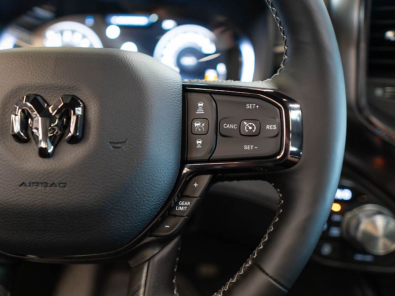 Dodge RAM (2026) 5.7 HEMI V8 Limited 2026 - fotka 23 z 50