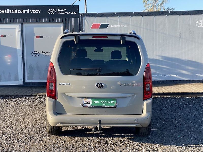 Toyota ProAce City Verso 1.5D, ČR, Family L1, DPH - fotka 6 z 16