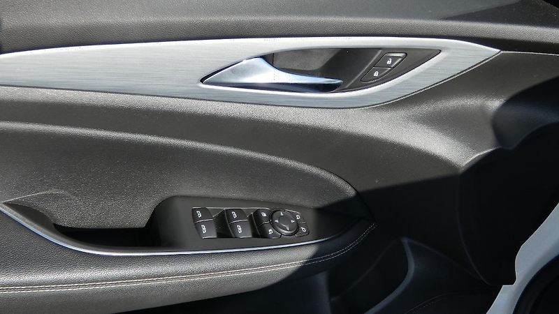 Opel Insignia 2,0 T 4x4 GSi - fotka 9 z 25