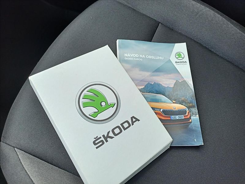 Škoda Karoq 1,0   TSI AMBITION - fotka 15 z 18