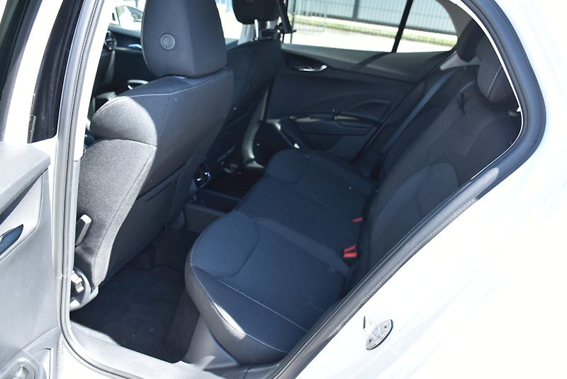 Škoda Fabia (2025) Top Selection 1.0 TSI 85kW - fotka 20 z 27